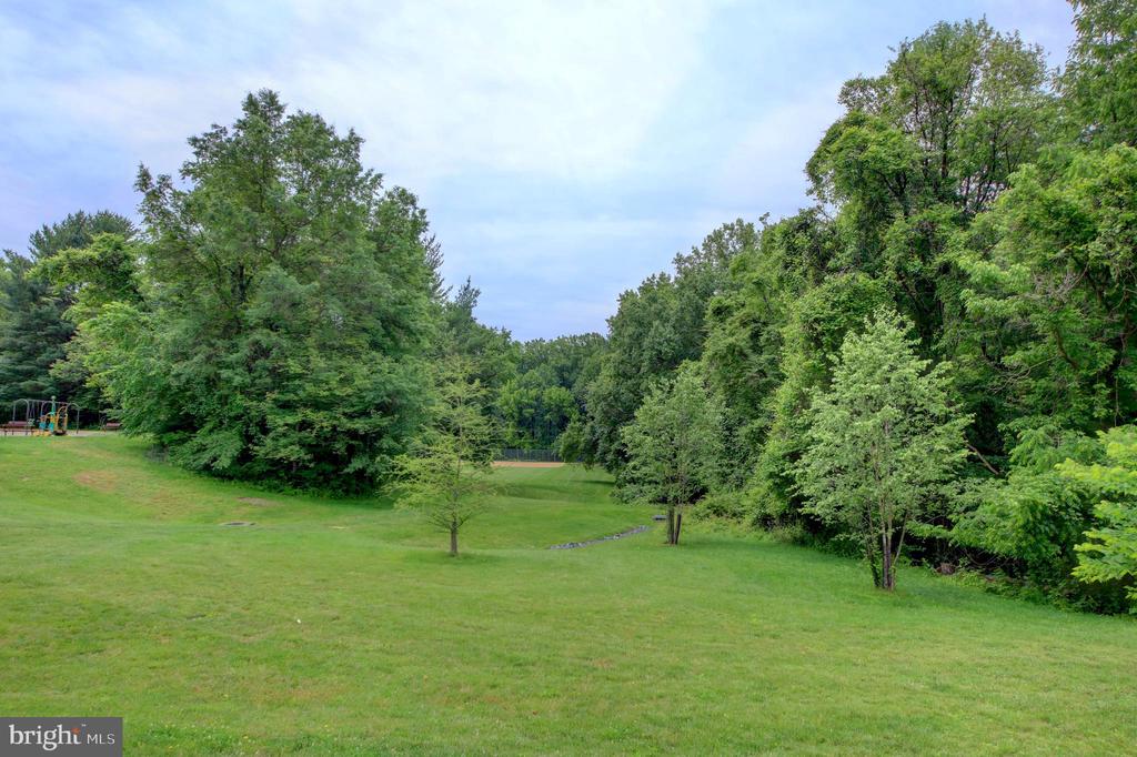 13434 FAIRLAND PARK DRIVE