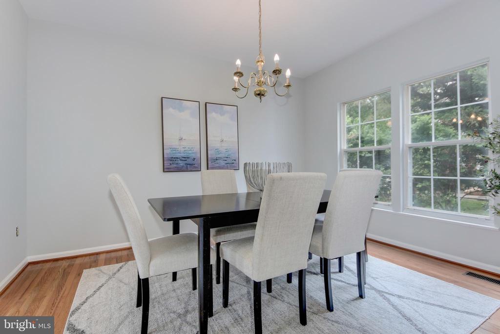 13434 FAIRLAND PARK DRIVE
