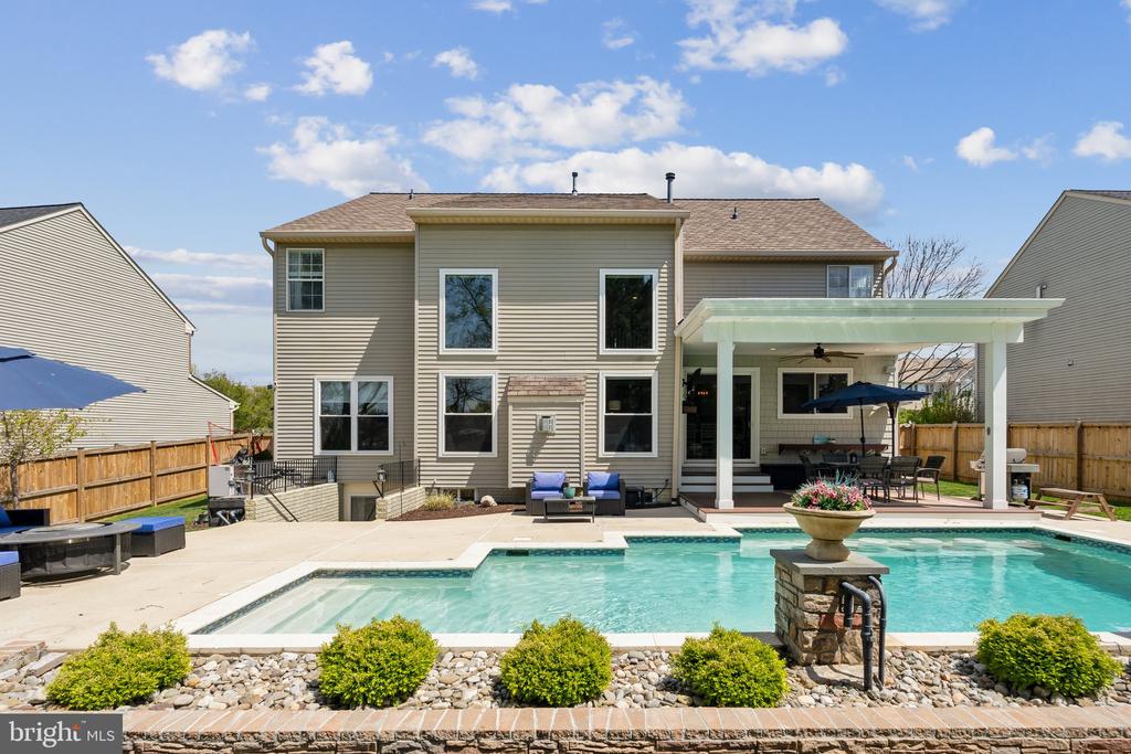 18014 WILDMAN COURT