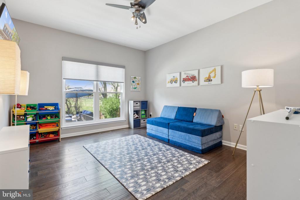 18014 WILDMAN COURT