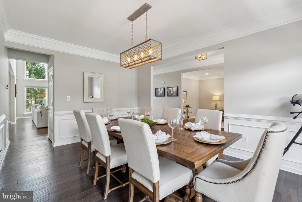 18014 WILDMAN COURT