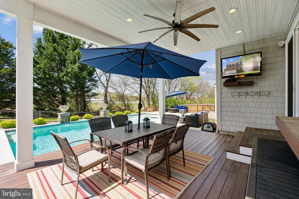 18014 WILDMAN COURT