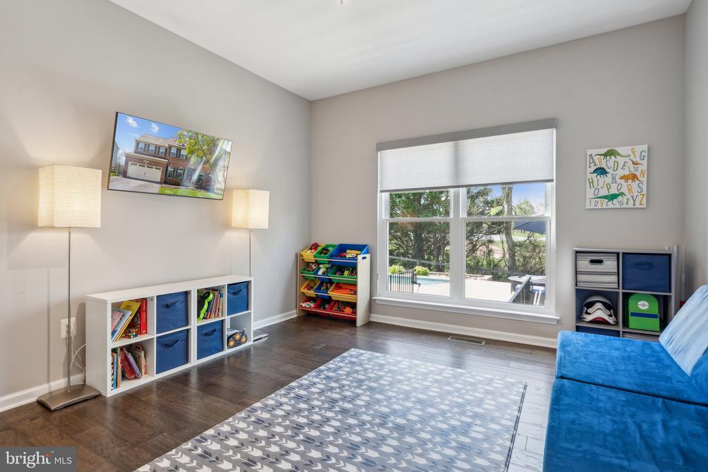 18014 WILDMAN COURT