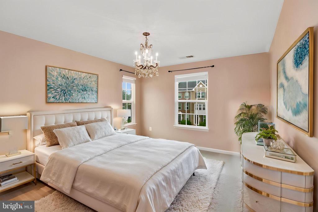 14523 BENTLEY PARK DRIVE