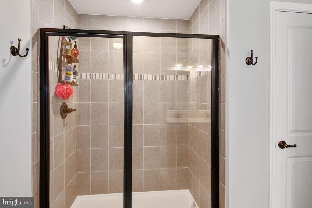14523 BENTLEY PARK DRIVE