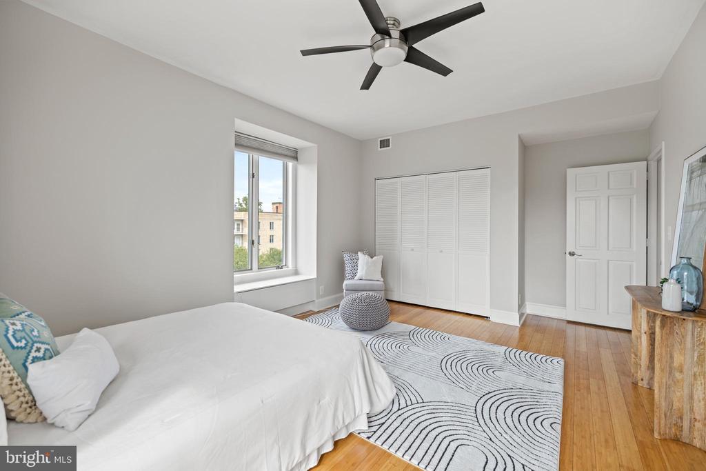 8101 CONNECTICUT AVENUE Unit: C700
