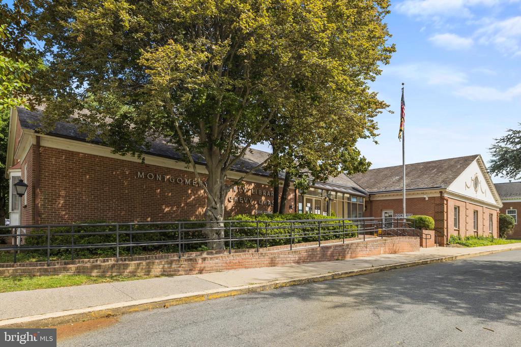 8101 CONNECTICUT AVENUE Unit: C700