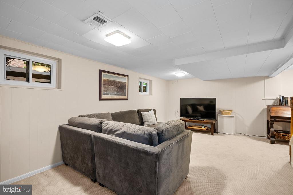 10104 BIG ROCK ROAD