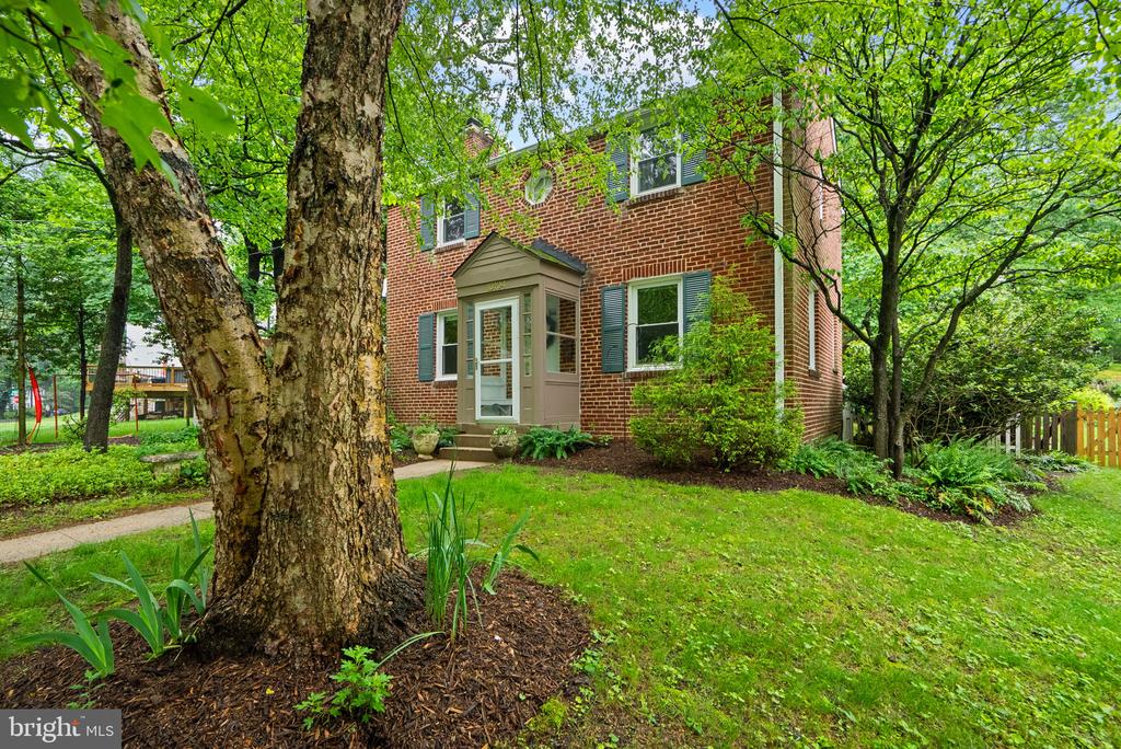 10104 BIG ROCK ROAD