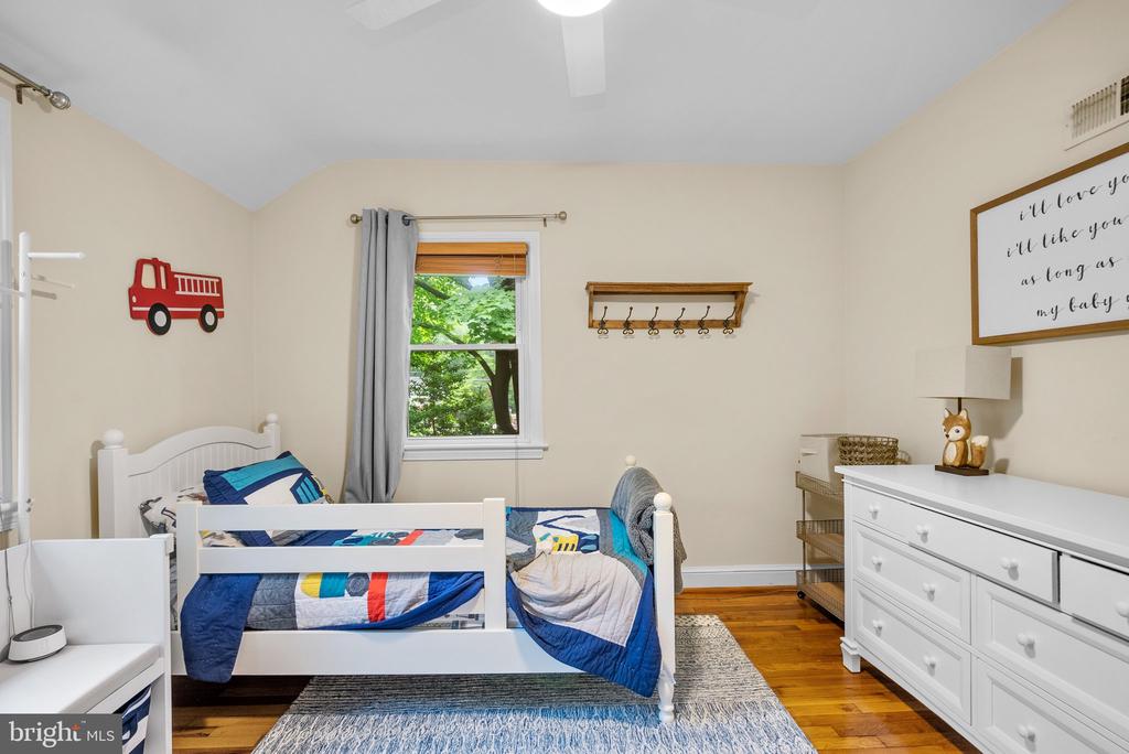 10104 BIG ROCK ROAD