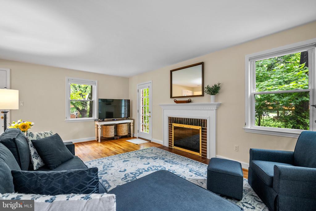 10104 BIG ROCK ROAD