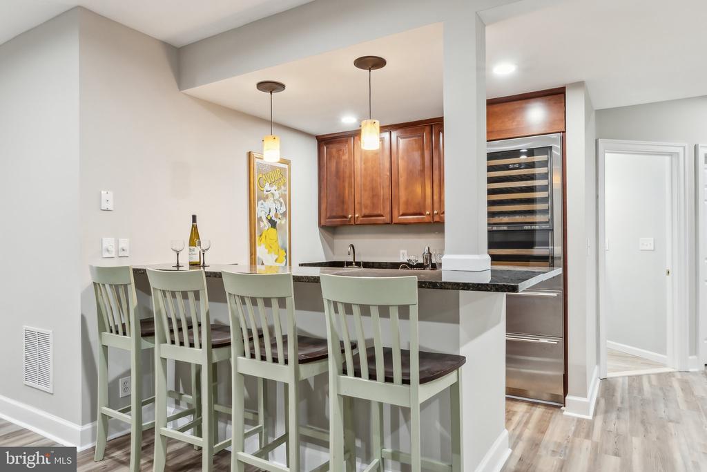 1402 LAKE NORWOOD WAY