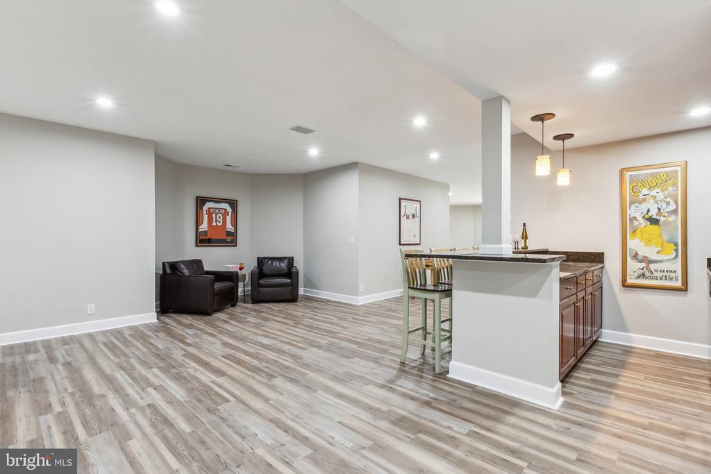1402 LAKE NORWOOD WAY