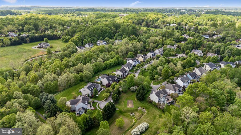 1402 LAKE NORWOOD WAY