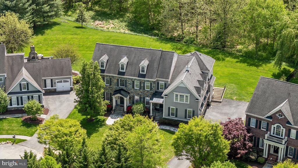 1402 LAKE NORWOOD WAY