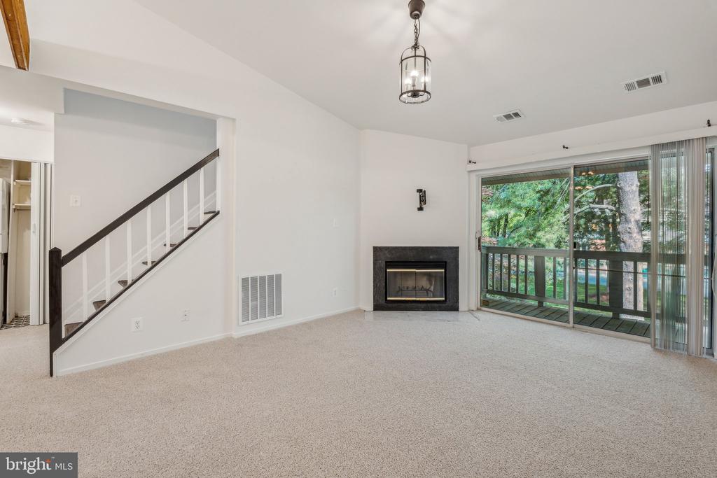 13117 WONDERLAND WAY Unit: 4 (13-146)