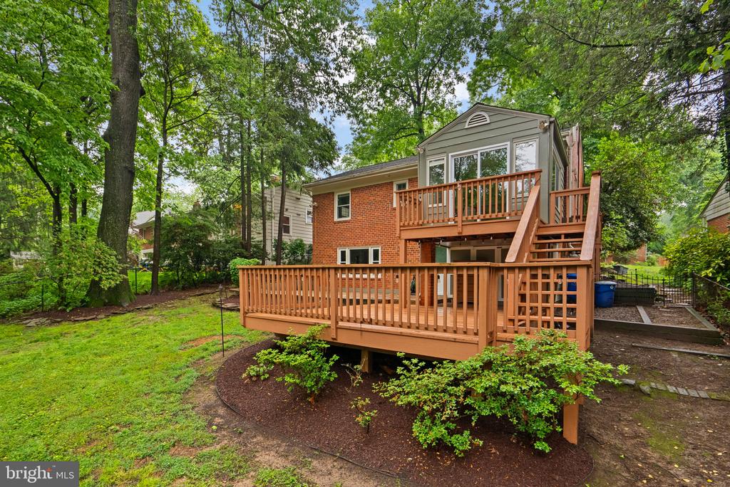 214 WHITMOOR TERRACE