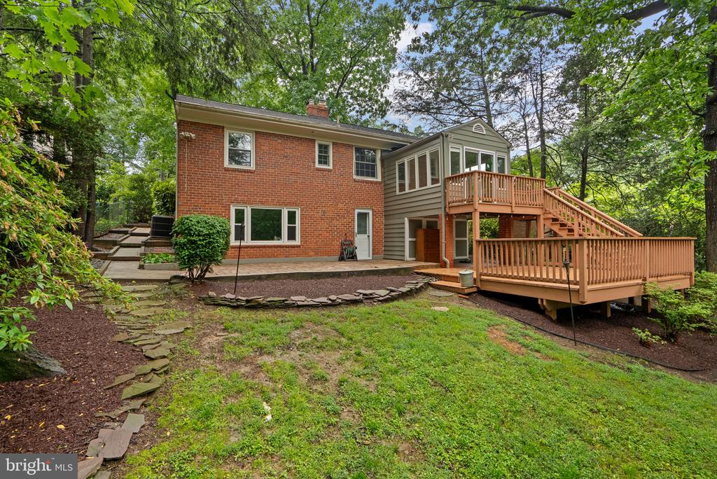 214 WHITMOOR TERRACE
