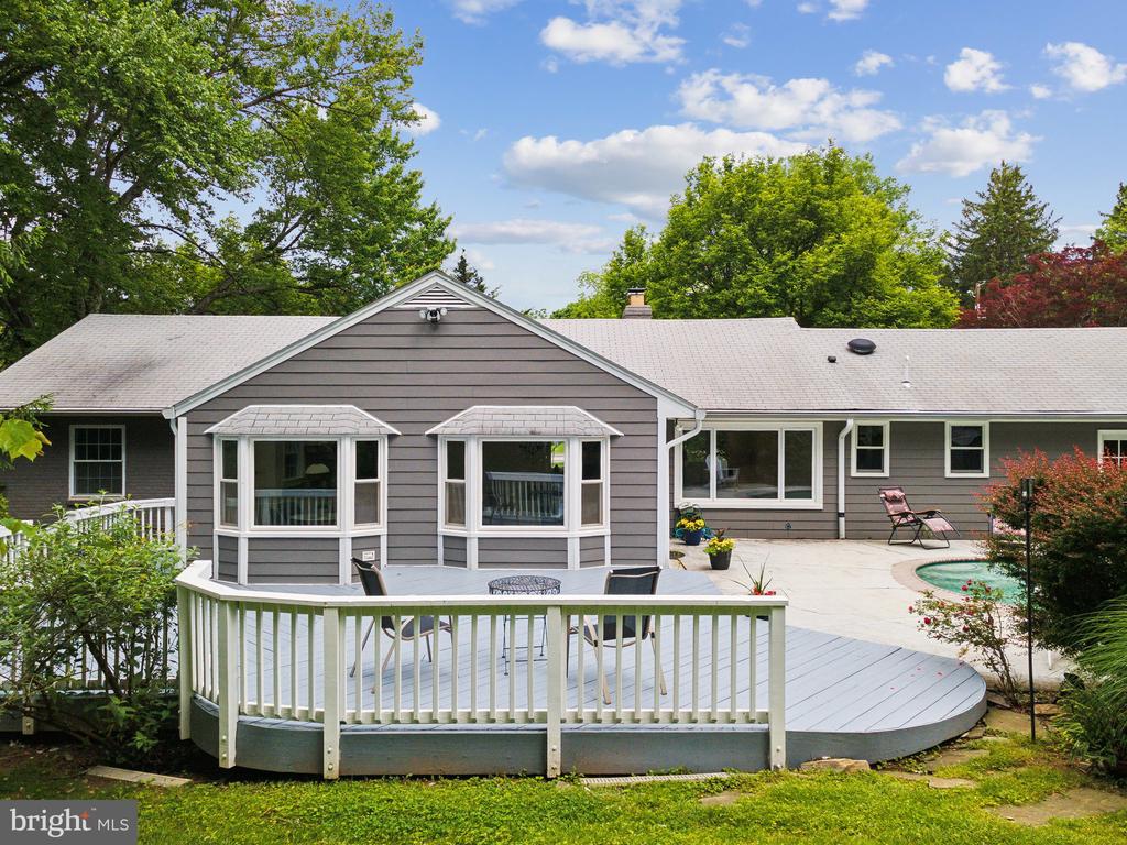701 NOTLEY ROAD