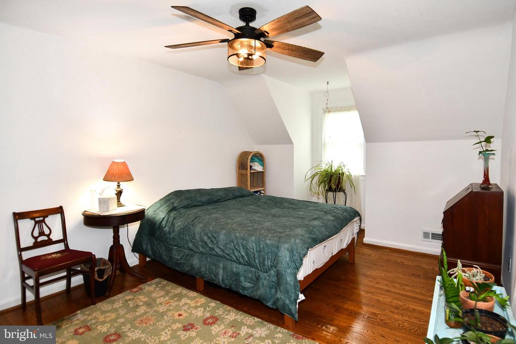 1310 HORNELL DRIVE