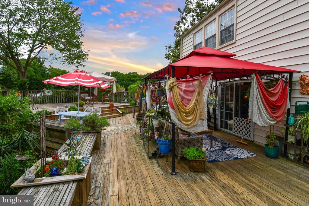 1310 HORNELL DRIVE