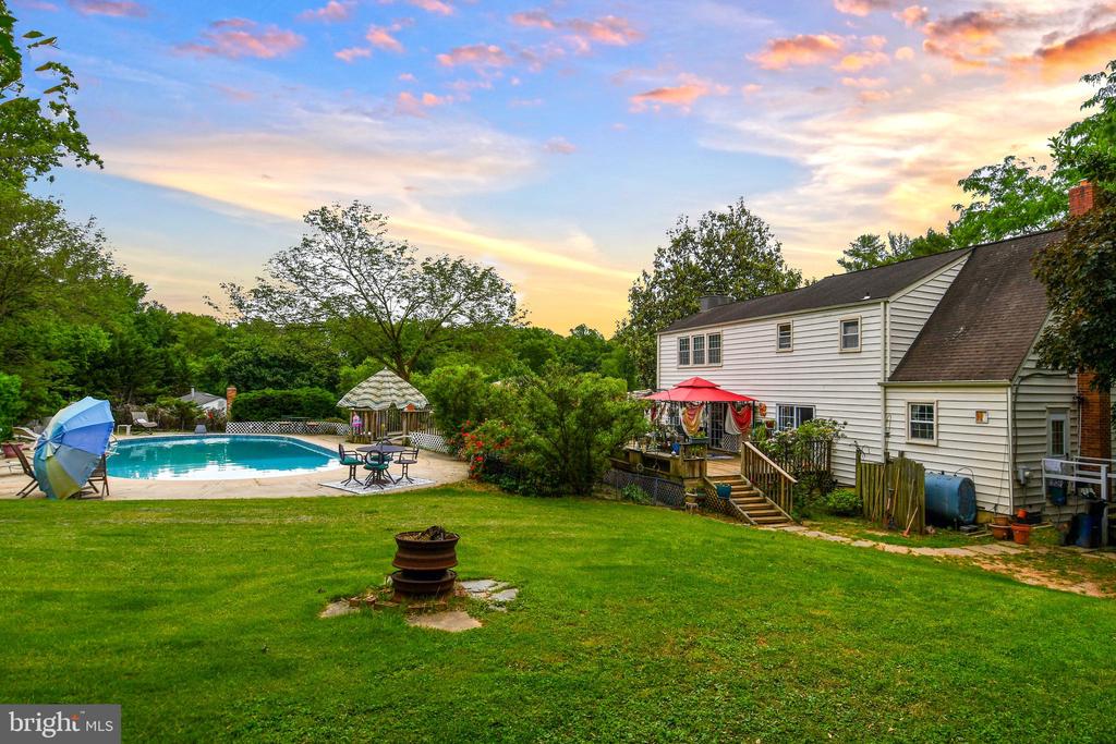 1310 HORNELL DRIVE
