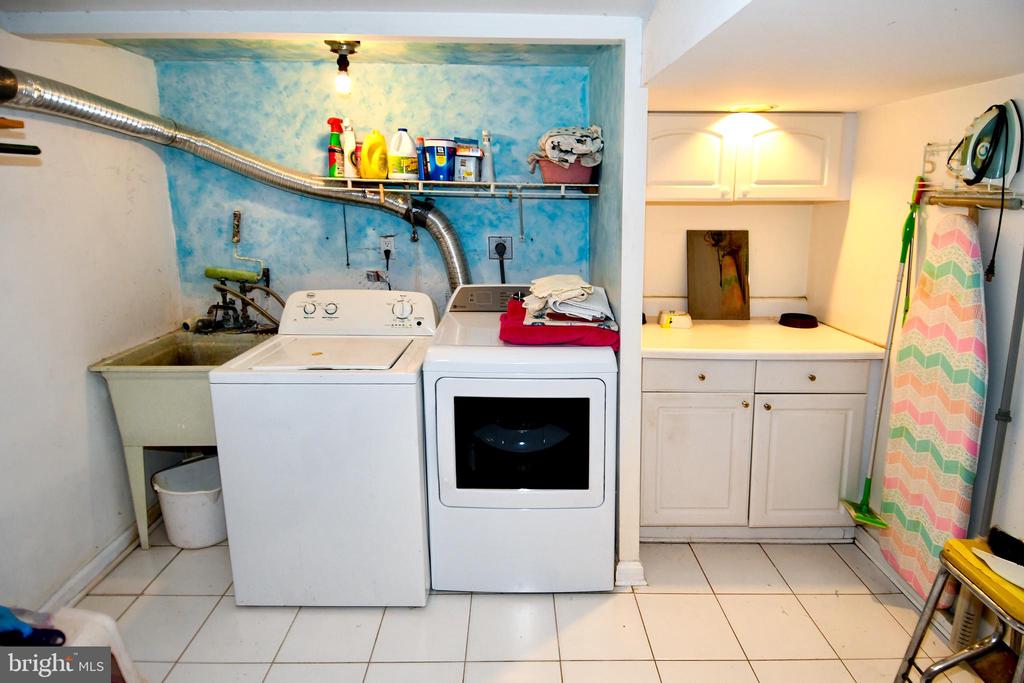 1310 HORNELL DRIVE