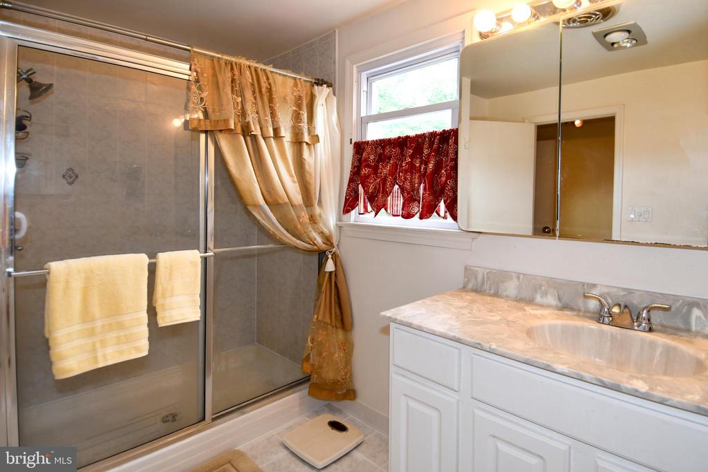 1310 HORNELL DRIVE