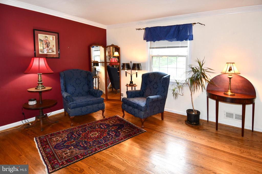 1310 HORNELL DRIVE