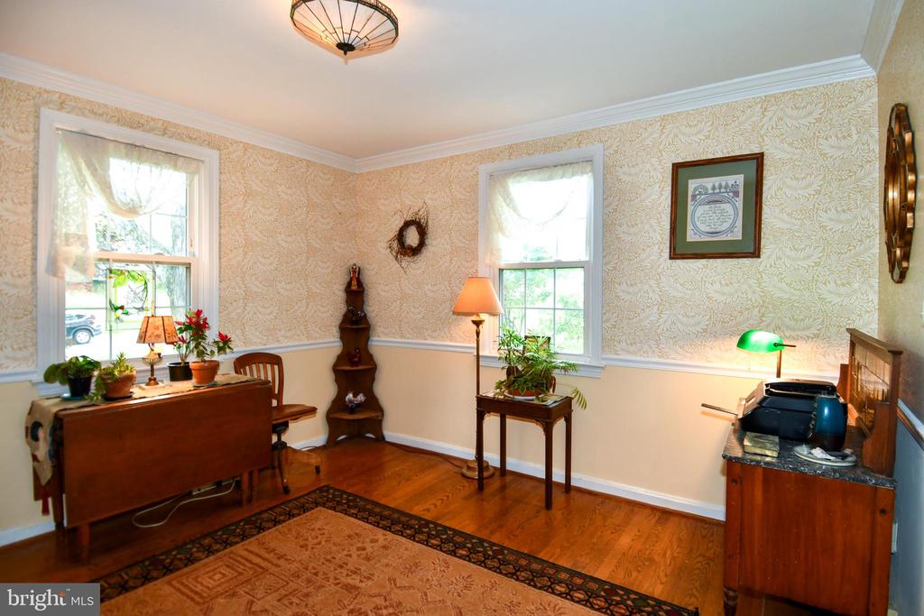 1310 HORNELL DRIVE