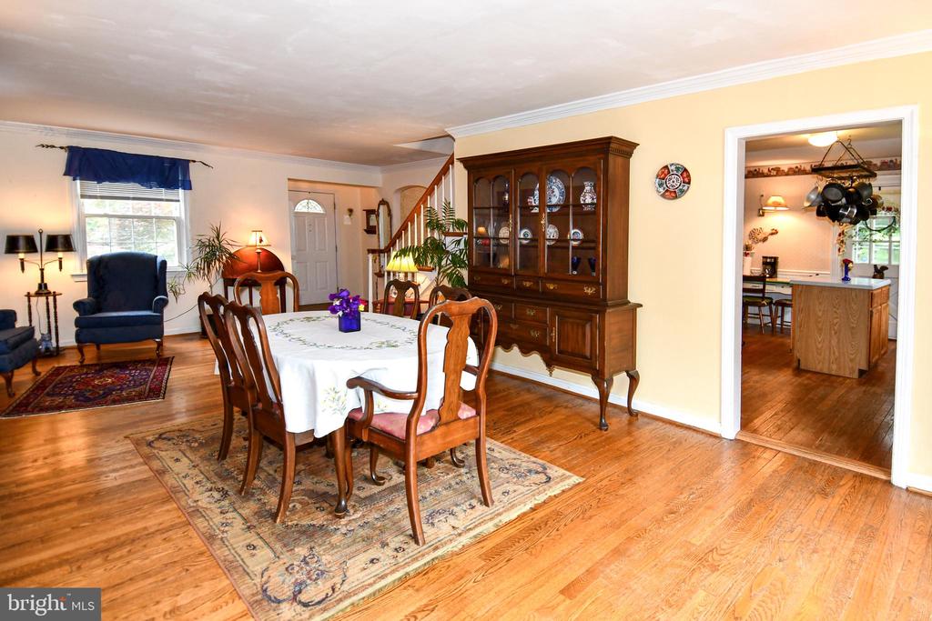 1310 HORNELL DRIVE