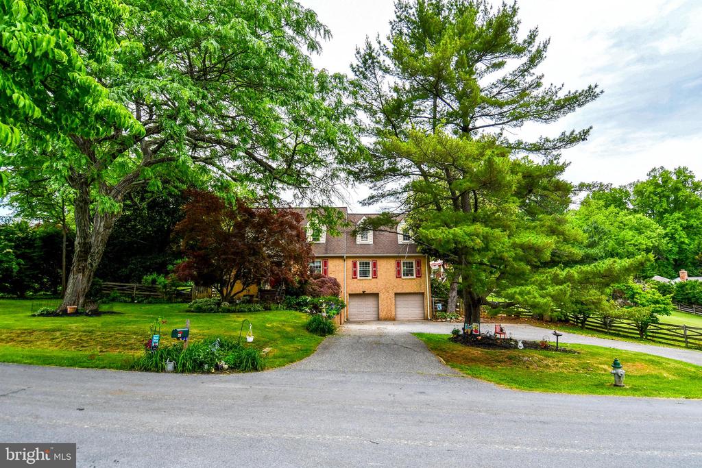 1310 HORNELL DRIVE