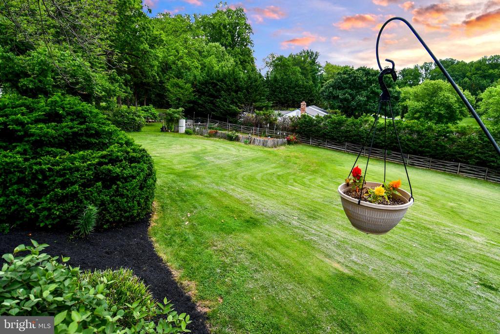 1310 HORNELL DRIVE