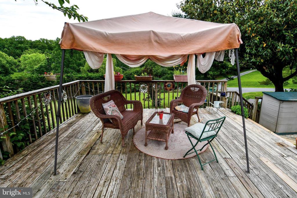 1310 HORNELL DRIVE
