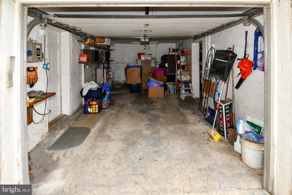1310 HORNELL DRIVE