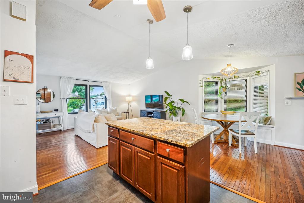 19110 DOWDEN CIRCLE