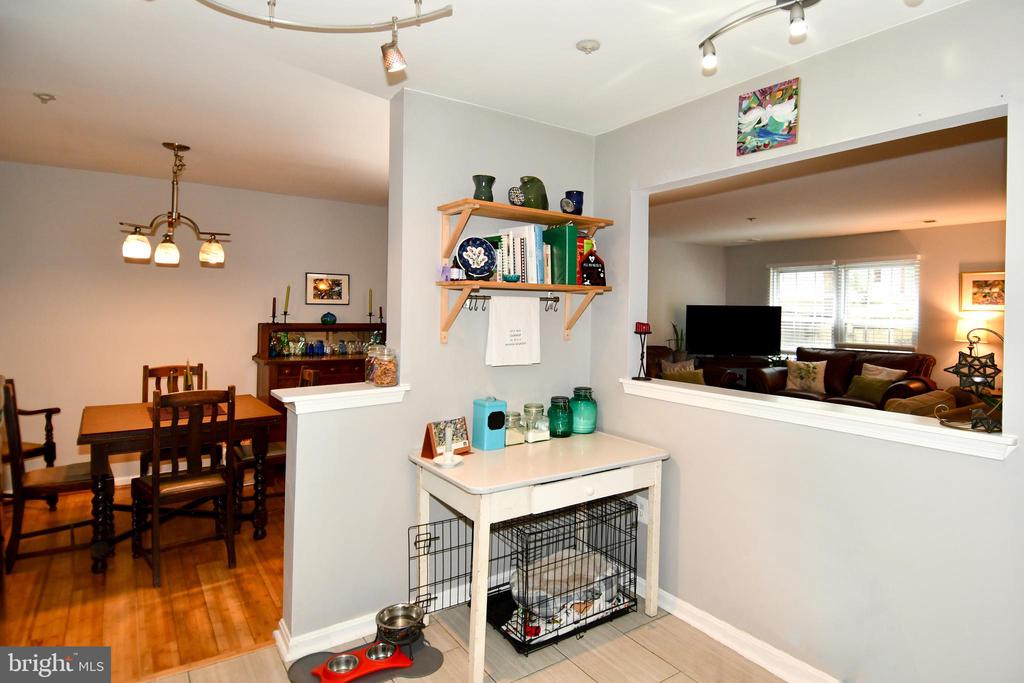 19064 HIGHSTREAM DRIVE Unit: 777