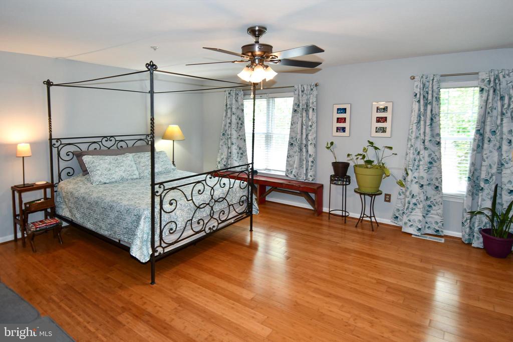 19064 HIGHSTREAM DRIVE Unit: 777