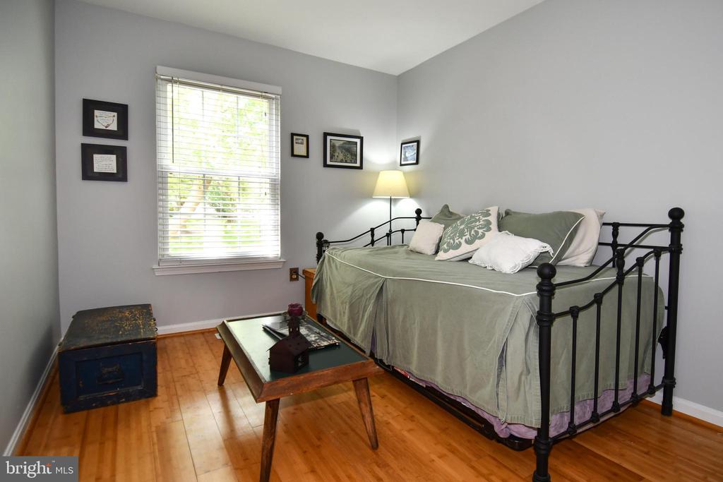 19064 HIGHSTREAM DRIVE Unit: 777