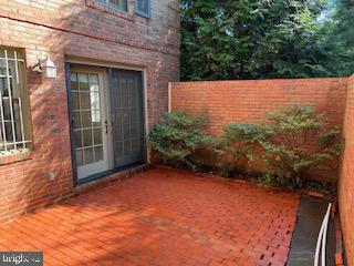 5201 WESTBARD AVENUE Unit: 27