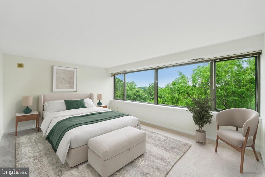 5450 WHITLEY PARK TERRACE Unit: 912