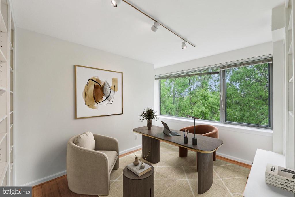 5450 WHITLEY PARK TERRACE Unit: 912