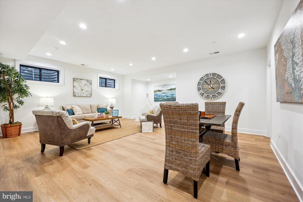 6008 MELVERN DRIVE