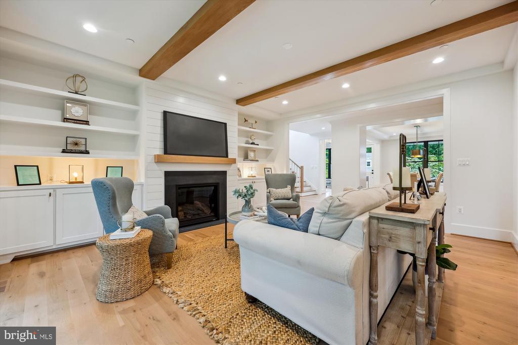 6008 MELVERN DRIVE
