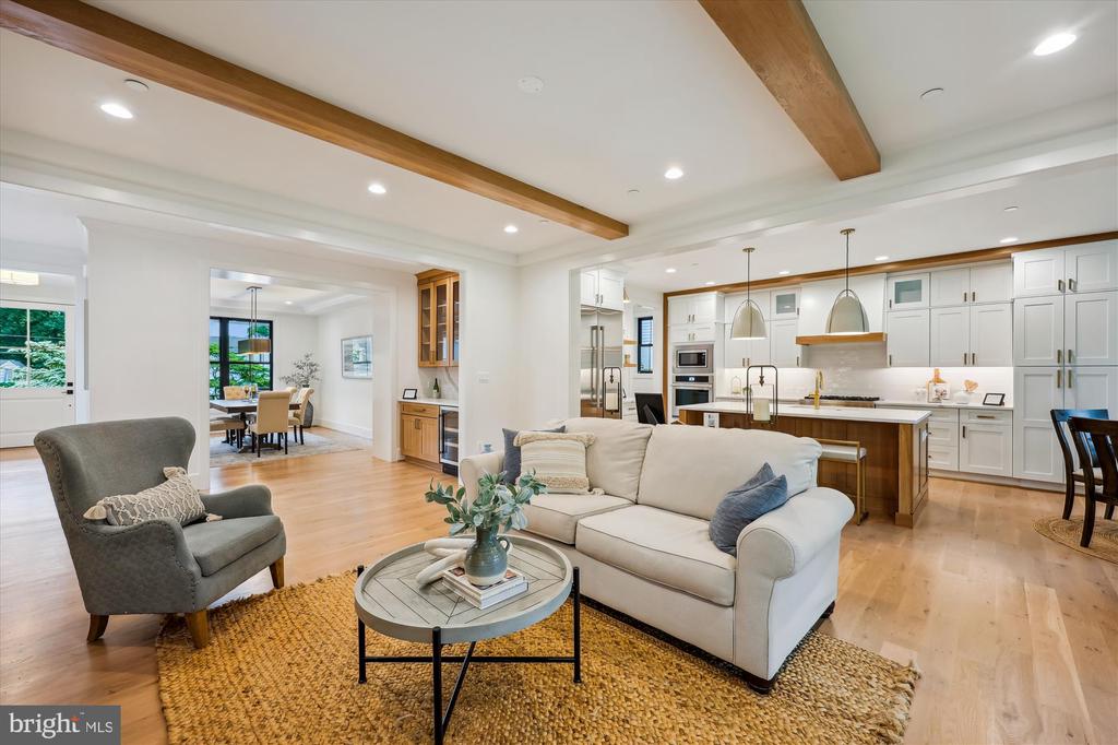 6008 MELVERN DRIVE