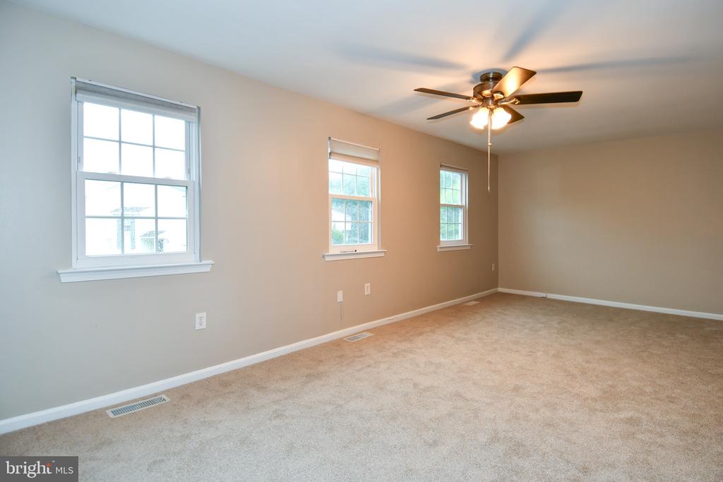 14632 TYNEWICK TERRACE Unit: 2-1463