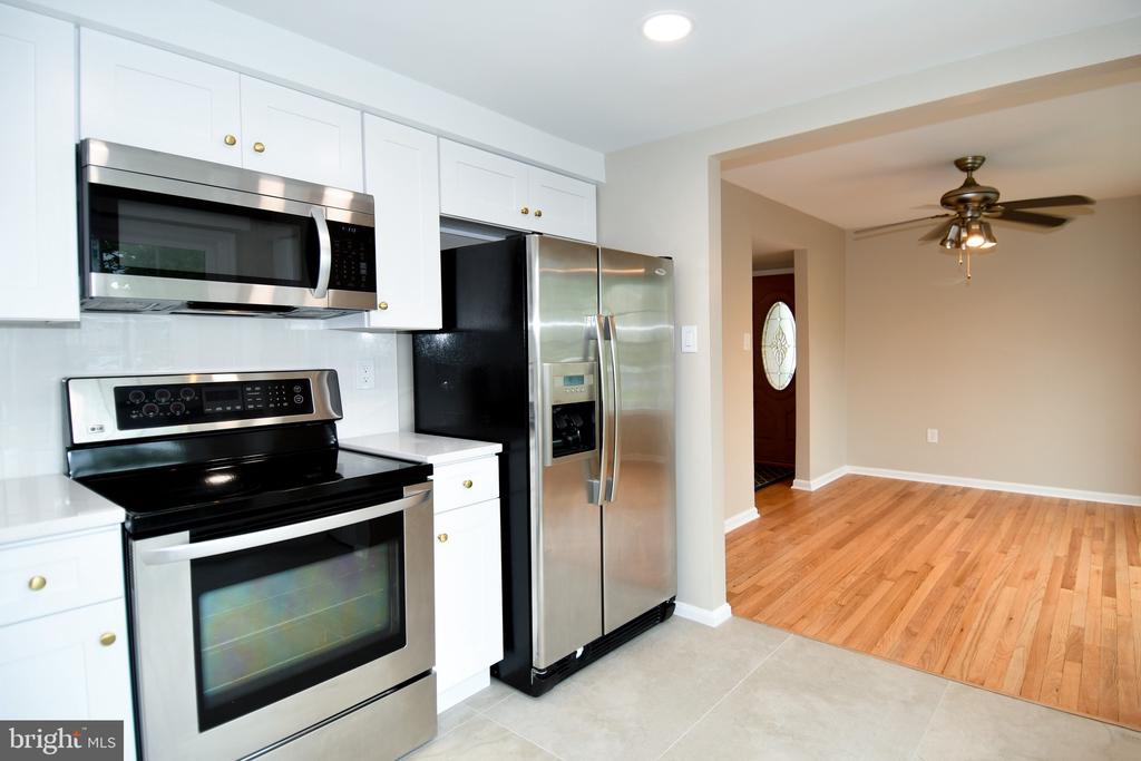 14632 TYNEWICK TERRACE Unit: 2-1463