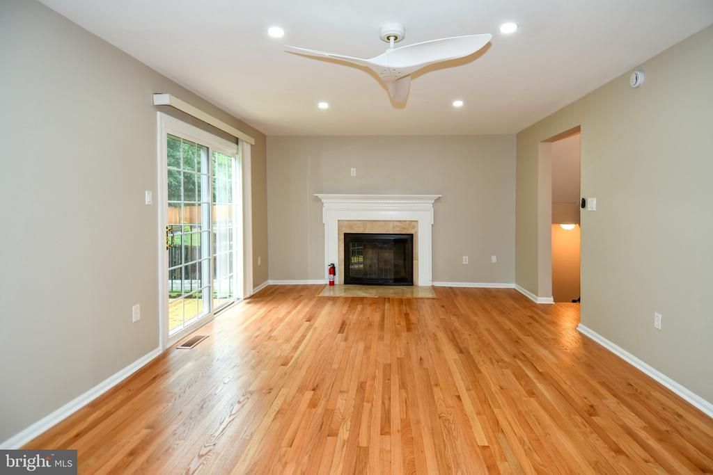 14632 TYNEWICK TERRACE Unit: 2-1463
