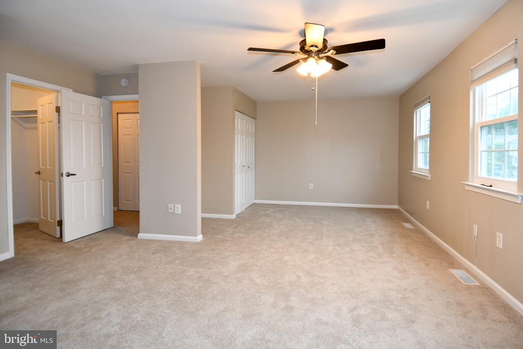 14632 TYNEWICK TERRACE Unit: 2-1463
