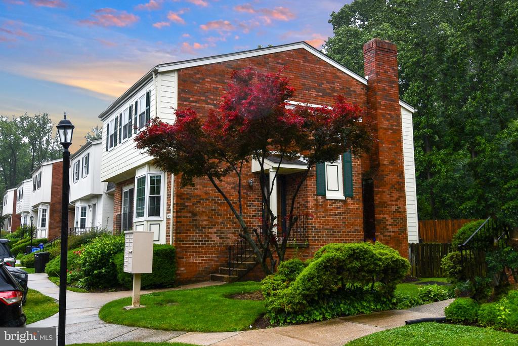 14632 TYNEWICK TERRACE Unit: 2-1463
